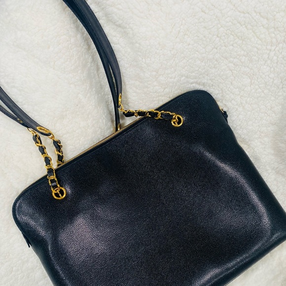 HANEL Pre-Owned 1995 CC caviar-leather shoulder bag - Picture 11 of 15